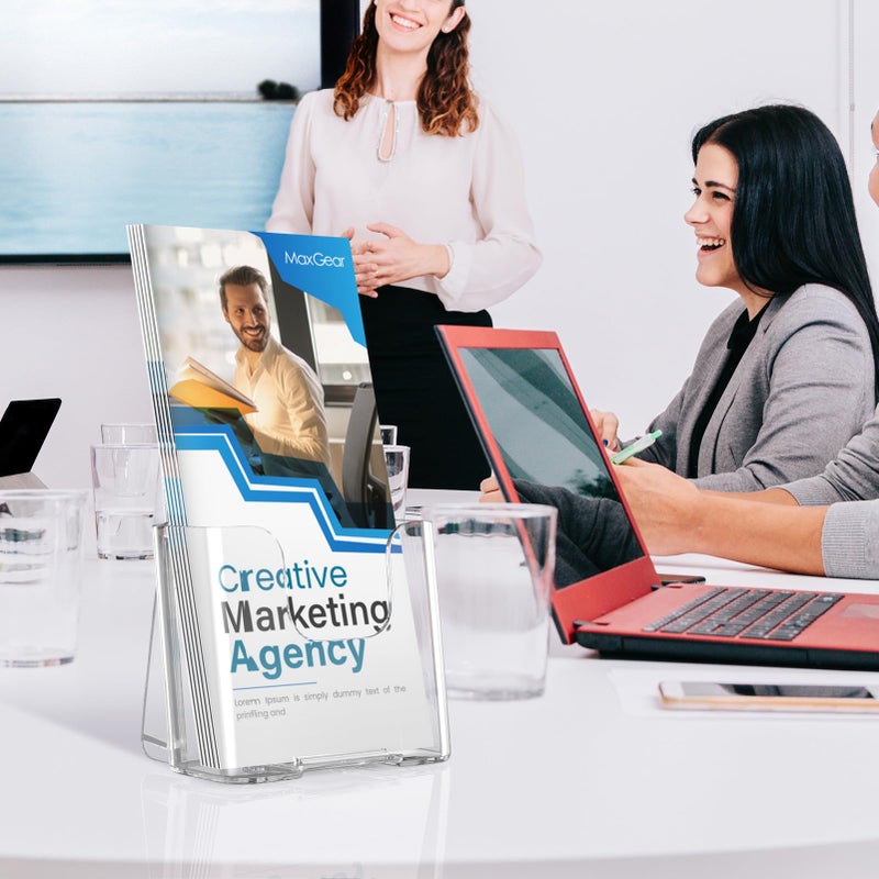 ماكسجير حامل كتيبات أكريليك من ماكس جير، عبوة من 6 قطع، حامل ثلاثي الطيات بعرض 4 بوصات، حامل بلاستيكي للمنشورات والكتيبات والنشرات الإعلانية وبطاقات العرض، حامل عرض شفاف يُثبت على الحائط، مناسب للاستخدام المكتبي أو المنزلي - Image 5